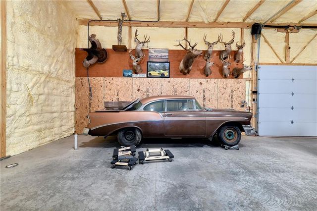 19750 Stranger Road, Leavenworth, KS 66048