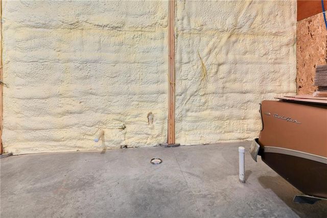 19750 Stranger Road, Leavenworth, KS 66048