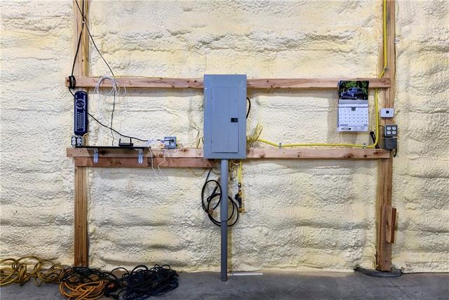 19750 Stranger Road, Leavenworth, KS 66048