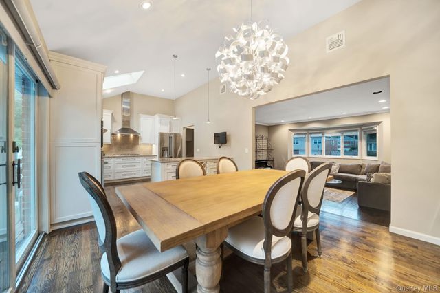 1499 Eric Lane, East Meadow, NY 11554