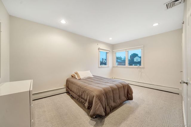 1499 Eric Lane, East Meadow, NY 11554