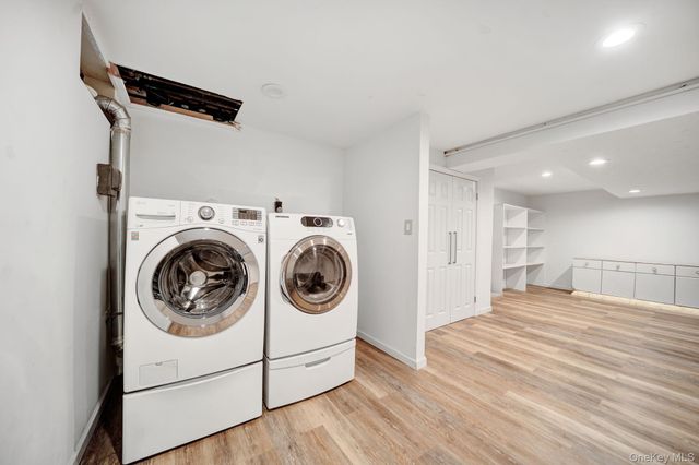 1499 Eric Lane, East Meadow, NY 11554
