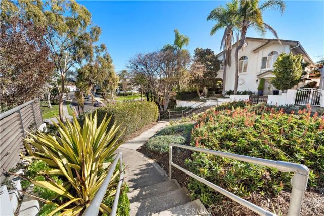 322 Jasmine Avenue, Corona Del Mar, CA 92625