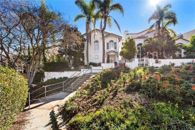 322 Jasmine Avenue, Corona Del Mar, CA 92625