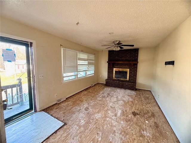 3112 HAMPTON Road, St Joseph, MO 64505