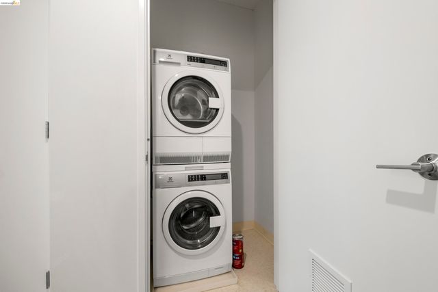 285 Main Street 404, San Francisco, CA 94105