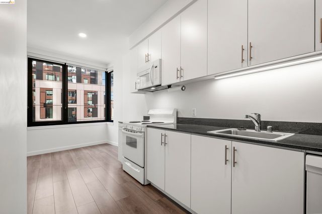 285 Main Street 404, San Francisco, CA 94105
