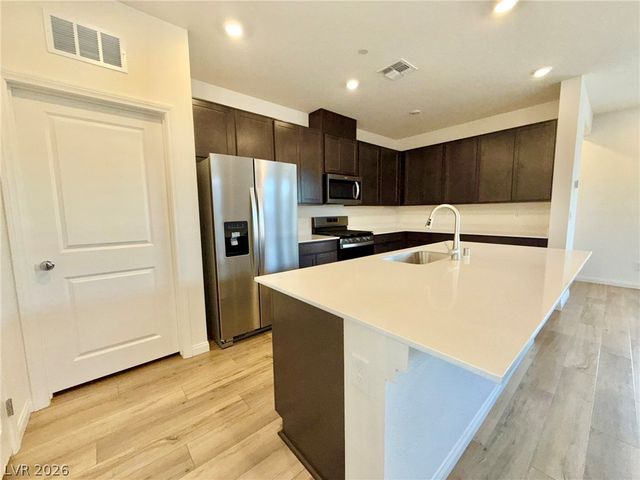 728 Wild Highlands Lane, Henderson, NV 89015