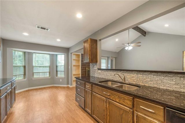 16336 Edgemere DR, Pflugerville, TX 78660