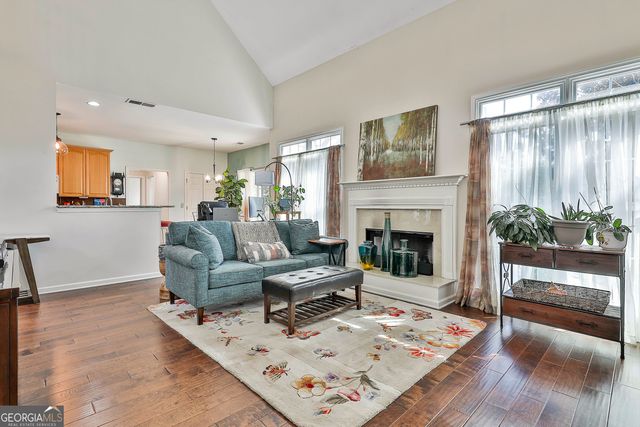 145 Pine Crescent, Newnan, GA 30265
