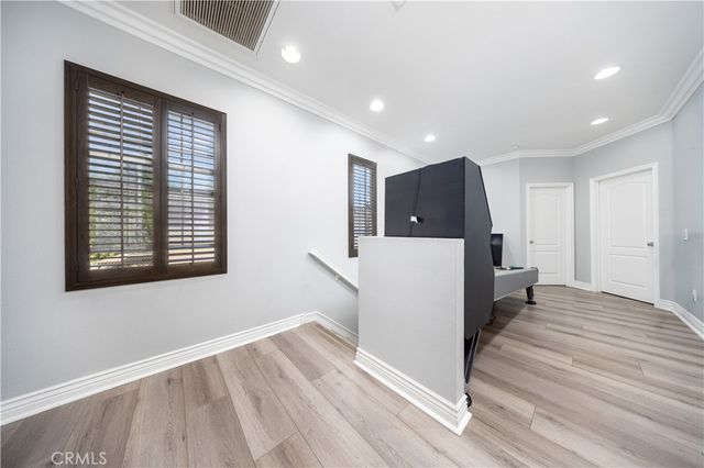 5457 Martingale Way, Fontana, CA 92336