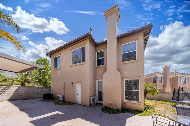 5457 Martingale Way, Fontana, CA 92336