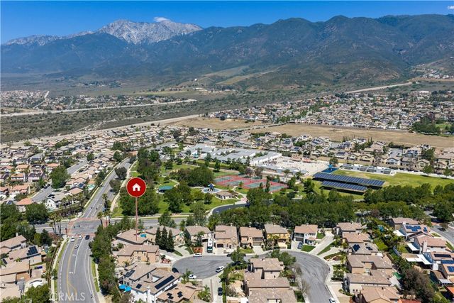 5457 Martingale Way, Fontana, CA 92336