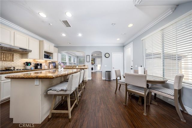 5457 Martingale Way, Fontana, CA 92336