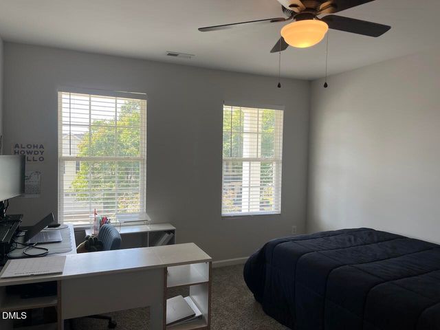 824 Stackhurst Way, Wake Forest, NC 27587