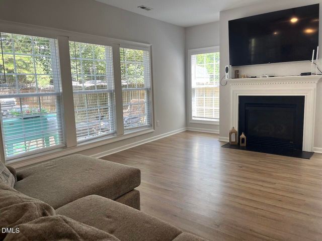 824 Stackhurst Way, Wake Forest, NC 27587