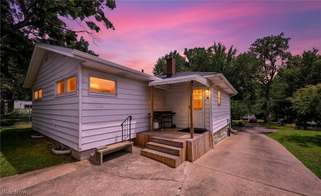274 E Park Boulevard, Akron, OH 44305