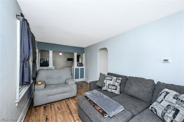 274 E Park Boulevard, Akron, OH 44305