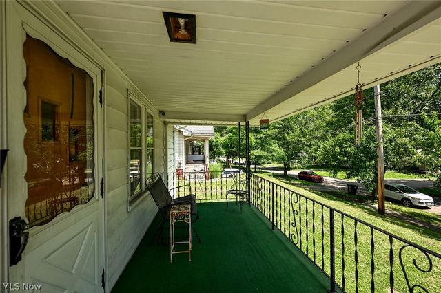 274 E Park Boulevard, Akron, OH 44305