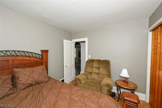 274 E Park Boulevard, Akron, OH 44305