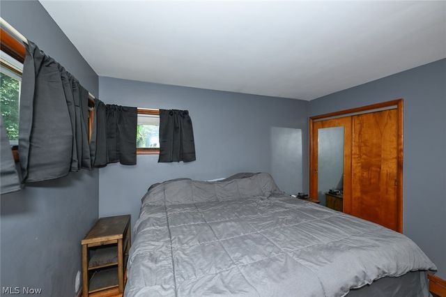 274 E Park Boulevard, Akron, OH 44305