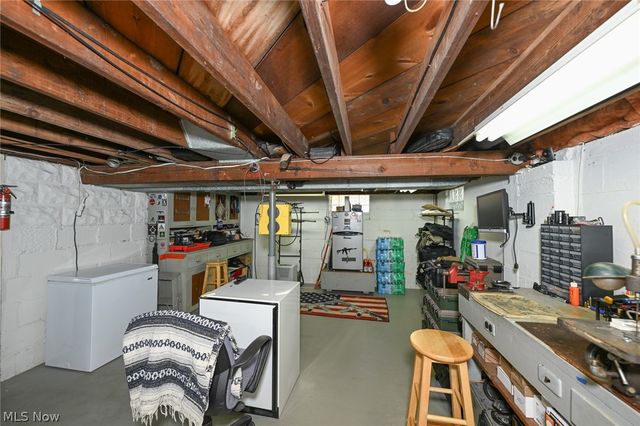 274 E Park Boulevard, Akron, OH 44305
