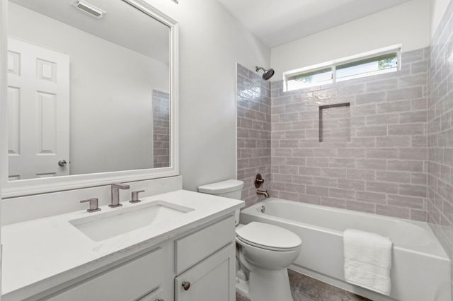 118 S Merryweather Circle, The Woodlands, TX 77384