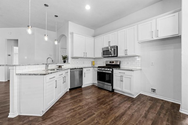 118 S Merryweather Circle, The Woodlands, TX 77384