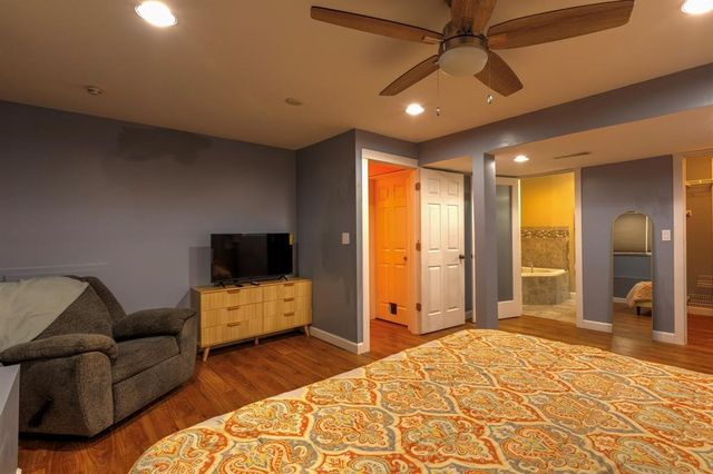 310 E Emma Avenue, Des Moines, IA 50315