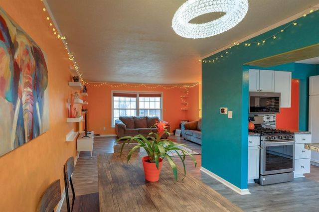 310 E Emma Avenue, Des Moines, IA 50315