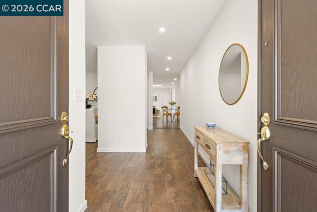 2144 Wilmington Dr, Walnut Creek, CA 94596