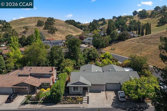 2144 Wilmington Dr, Walnut Creek, CA 94596