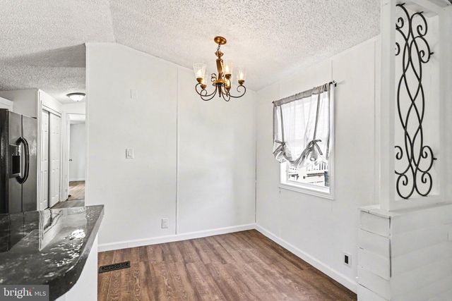 326 DON DR, New Holland, PA 17557