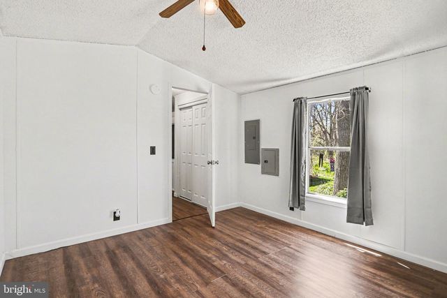 326 DON DR, New Holland, PA 17557