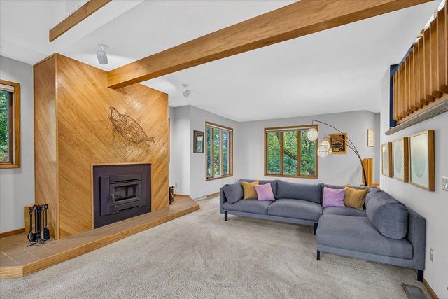 6130 Old Middleton Road, Madison, WI 53705