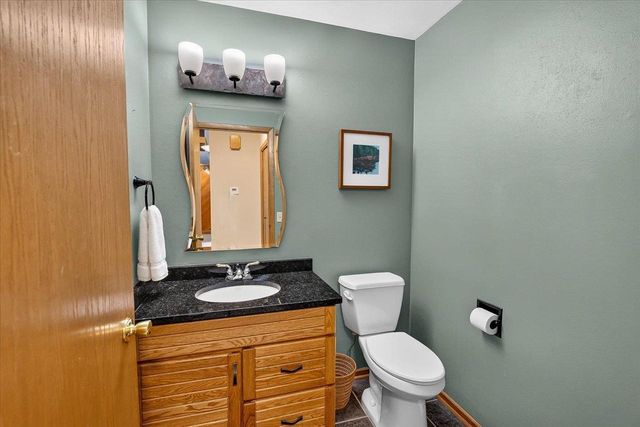 6130 Old Middleton Road, Madison, WI 53705