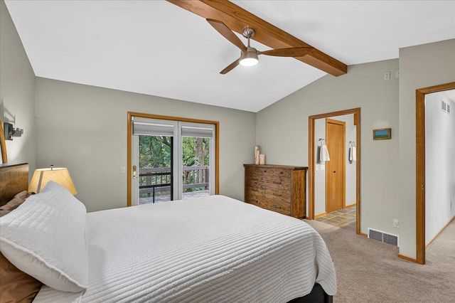 6130 Old Middleton Road, Madison, WI 53705