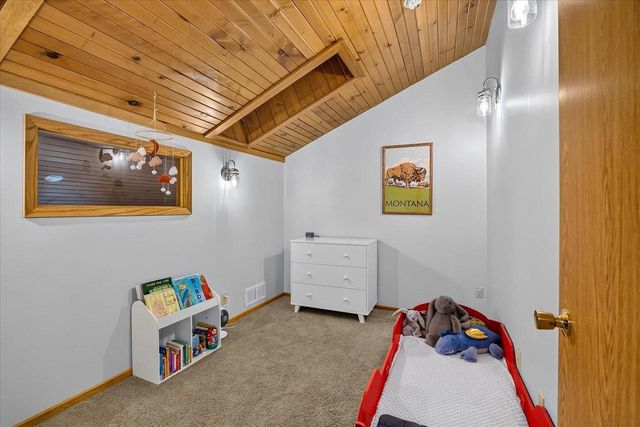 6130 Old Middleton Road, Madison, WI 53705