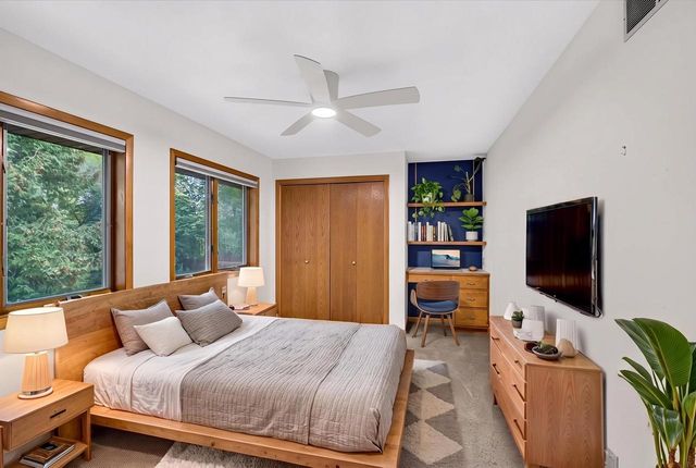 6130 Old Middleton Road, Madison, WI 53705