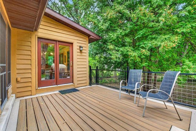 6130 Old Middleton Road, Madison, WI 53705