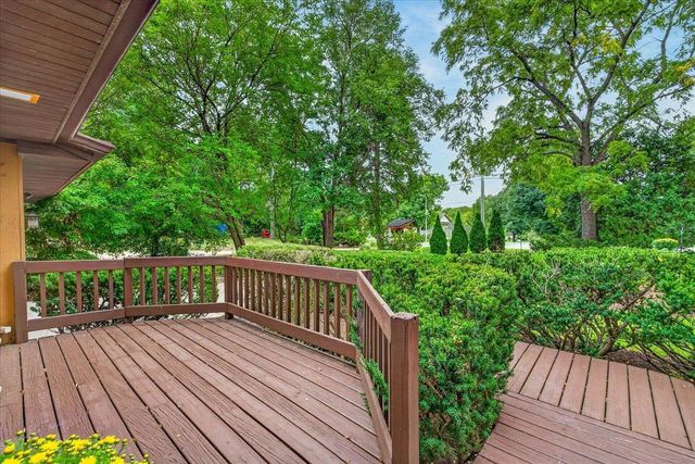 6130 Old Middleton Road, Madison, WI 53705