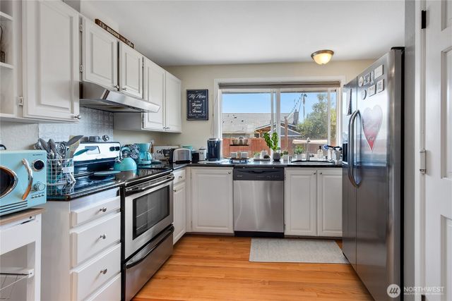 2914 Scenic Drive SE, Auburn, WA 98092
