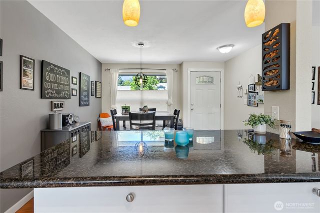 2914 Scenic Drive SE, Auburn, WA 98092
