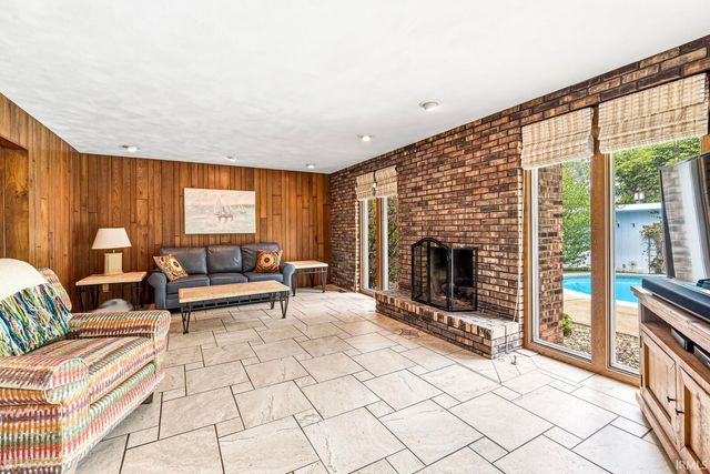 3204 Calumet Avenue, Elkhart, IN 46514