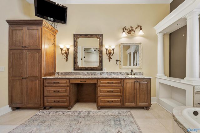 55 Mcmullen Lane, Gurley, AL 35748