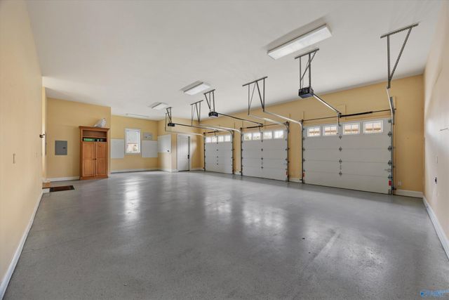 55 Mcmullen Lane, Gurley, AL 35748