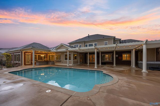 55 Mcmullen Lane, Gurley, AL 35748