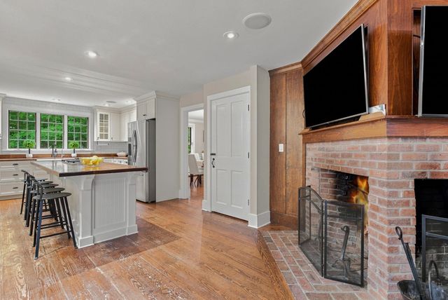 4 Russell Hill Road, Brookline, NH 03033