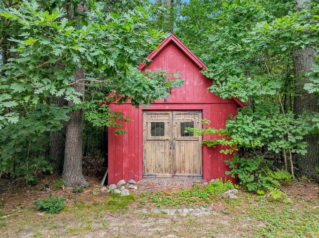 4 Russell Hill Road, Brookline, NH 03033