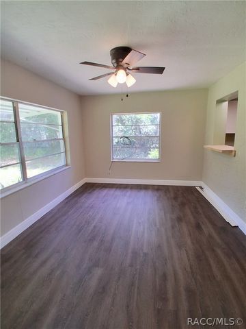 515 S Monroe Street, Beverly Hills, FL 34465